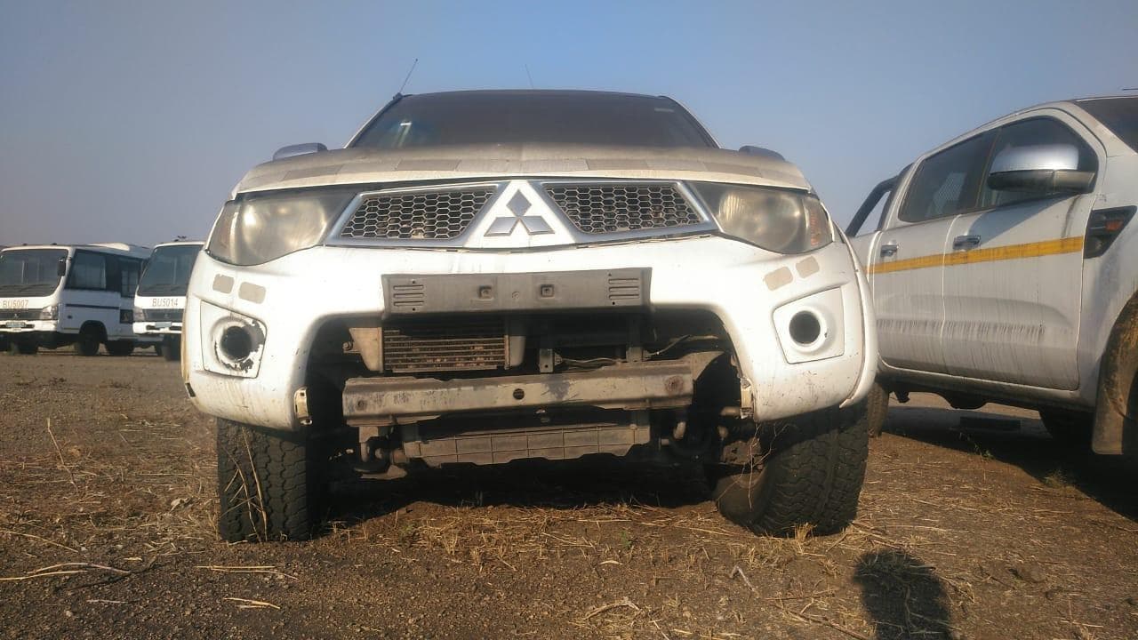 Mitsubishi L200 · — imagem 2