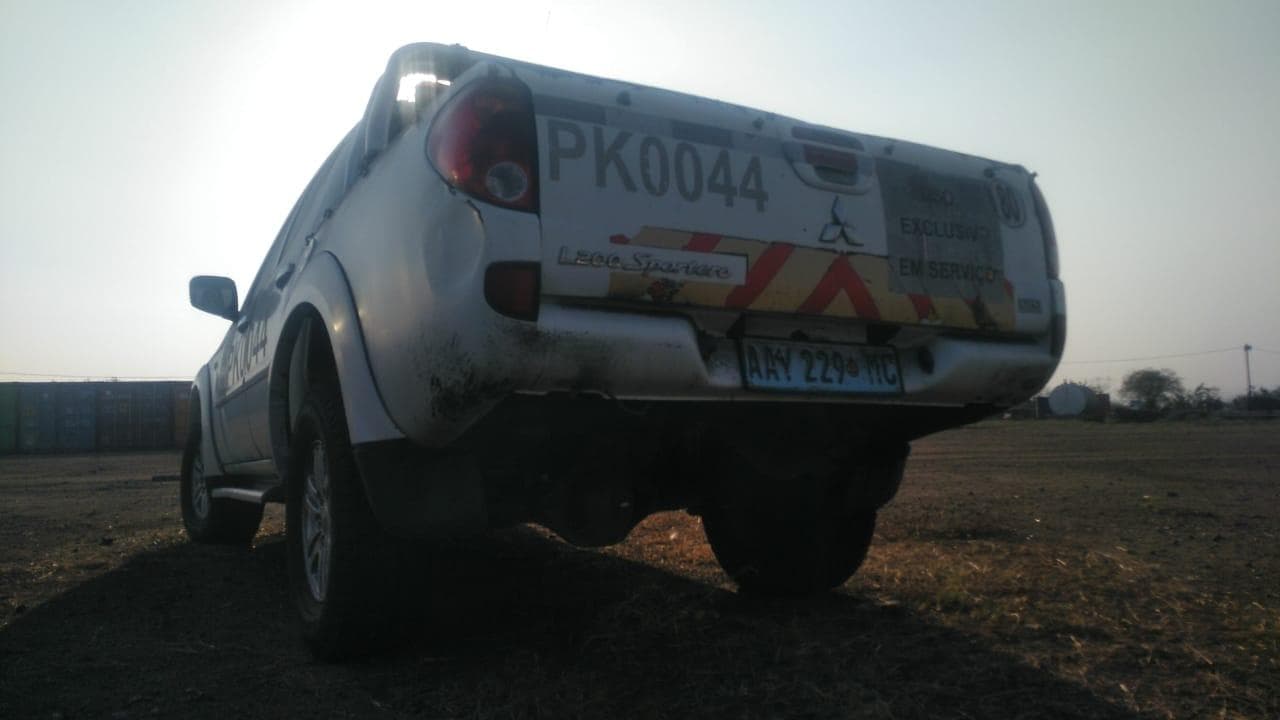 Mitsubishi L200 · — imagem 6