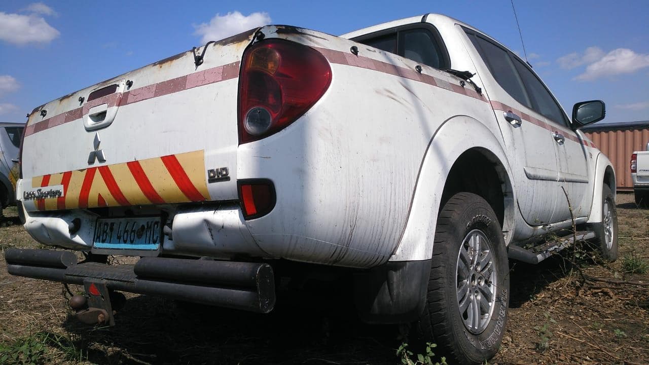 Mitsubishi L200 · — imagen 5