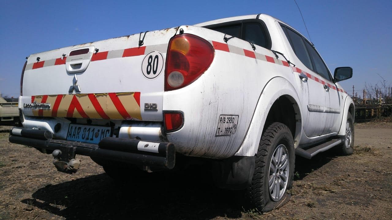 Mitsubishi L200 · — imagen 2