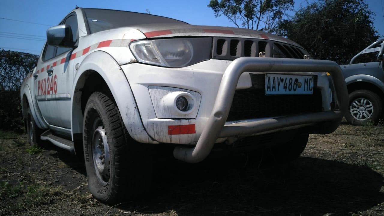 Mitsubishi L200 ·