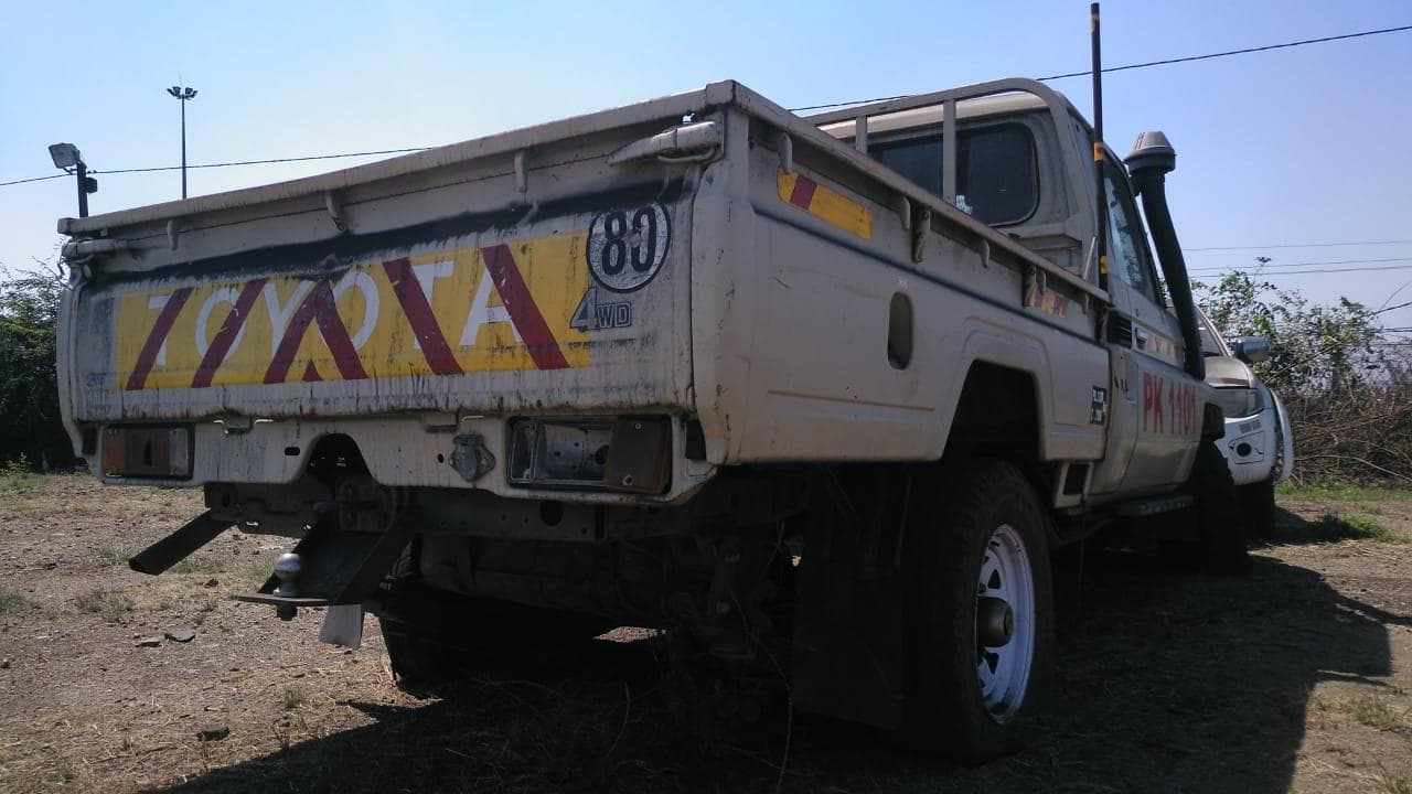 Toyota Land Cruiser · — imagen 4