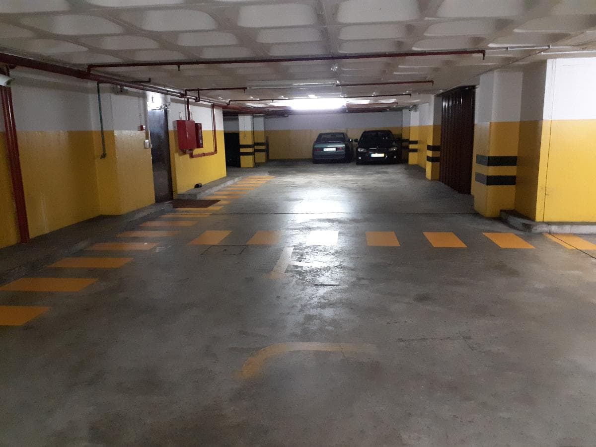 2 Lugares de Garagem · Porto — imagem 4