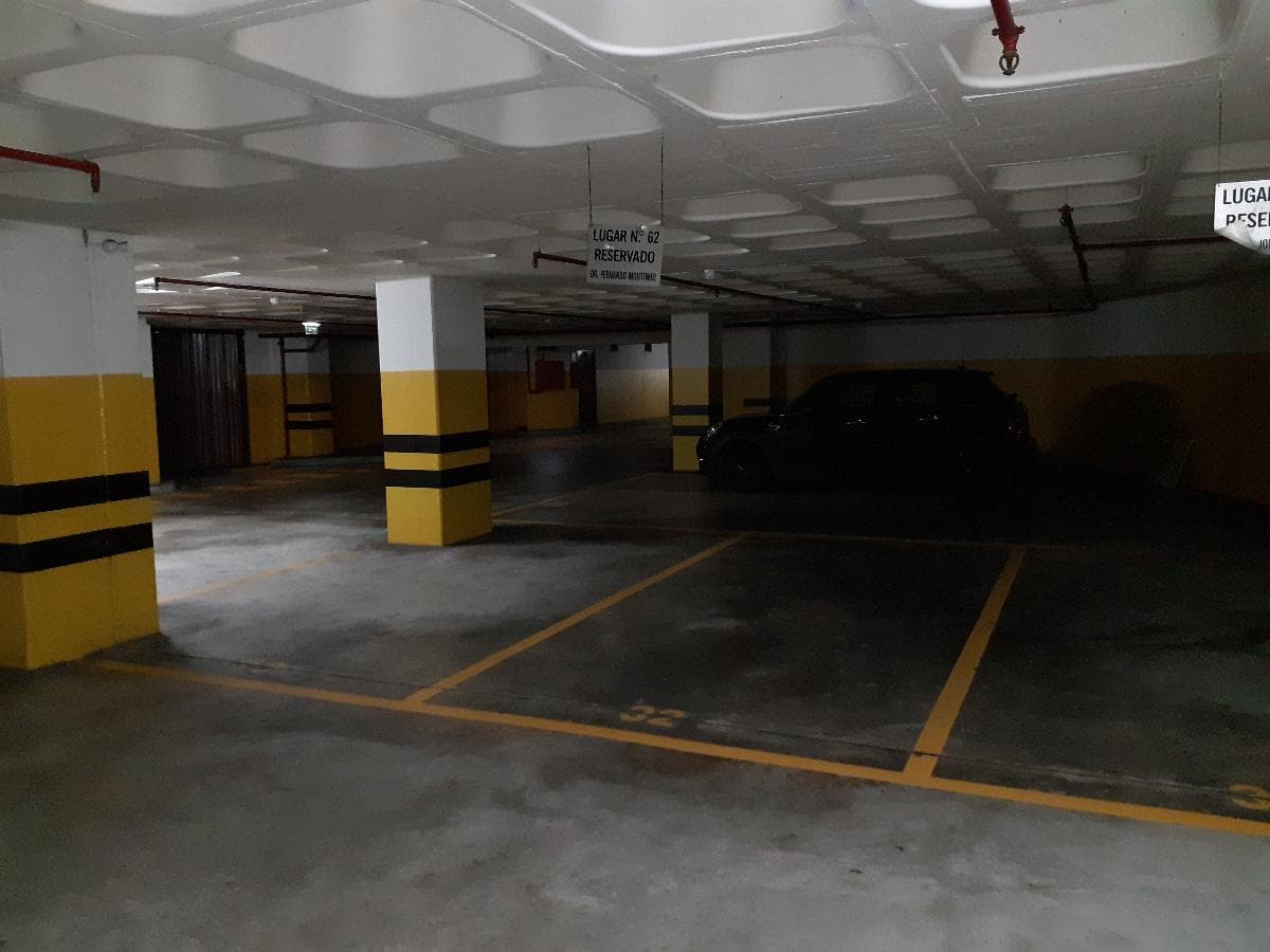 2 Lugares de Garagem · Porto — imagem 6
