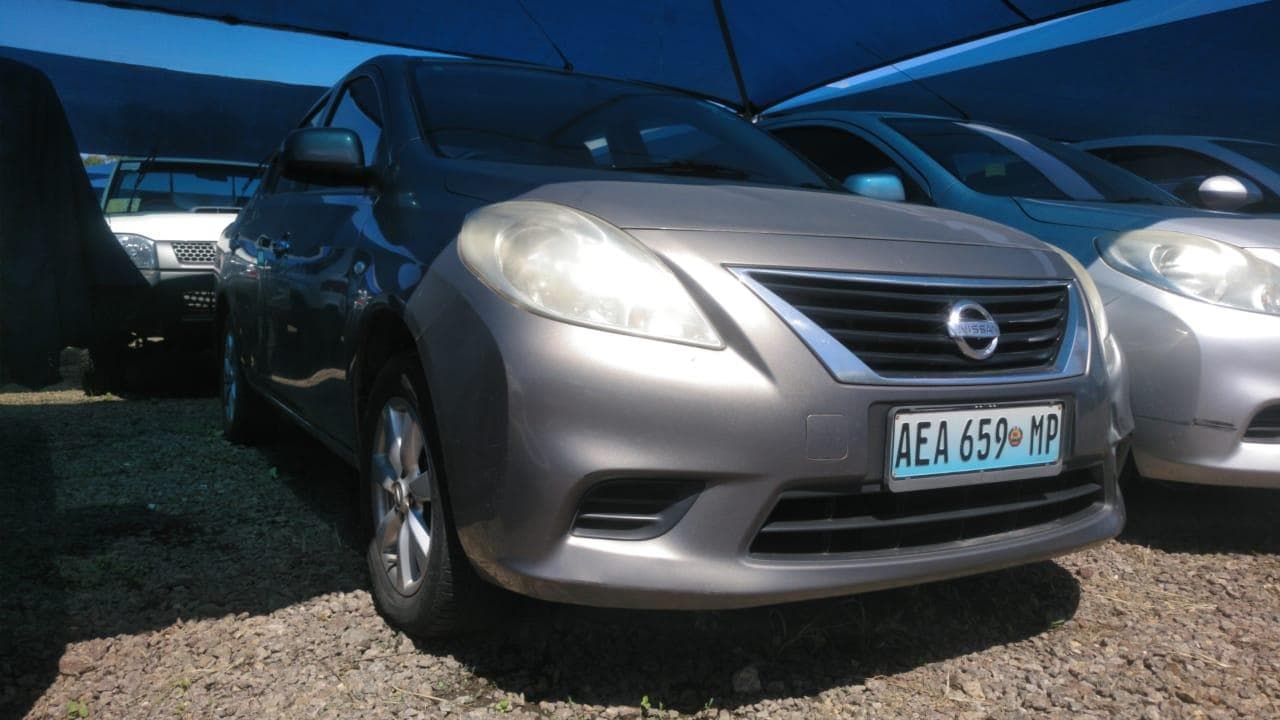 Nissan Almera