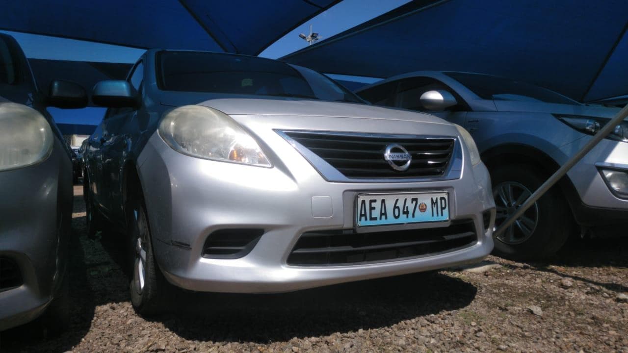 Nissan Almera