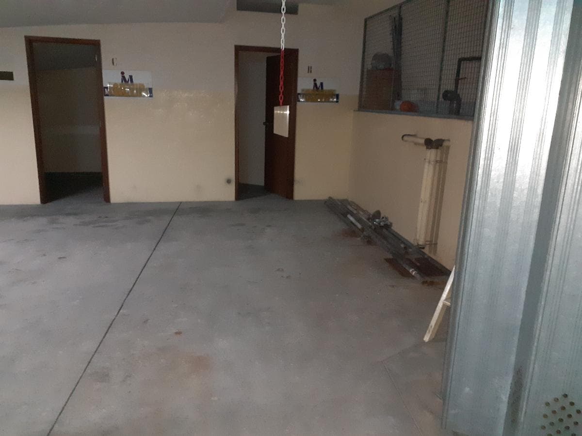 Lugar de Garagem + Arrecadação · Porto — imagem 4