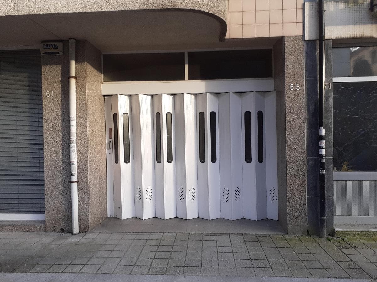 Lugar de Garagem + Arrecadação · Porto — imagem 2