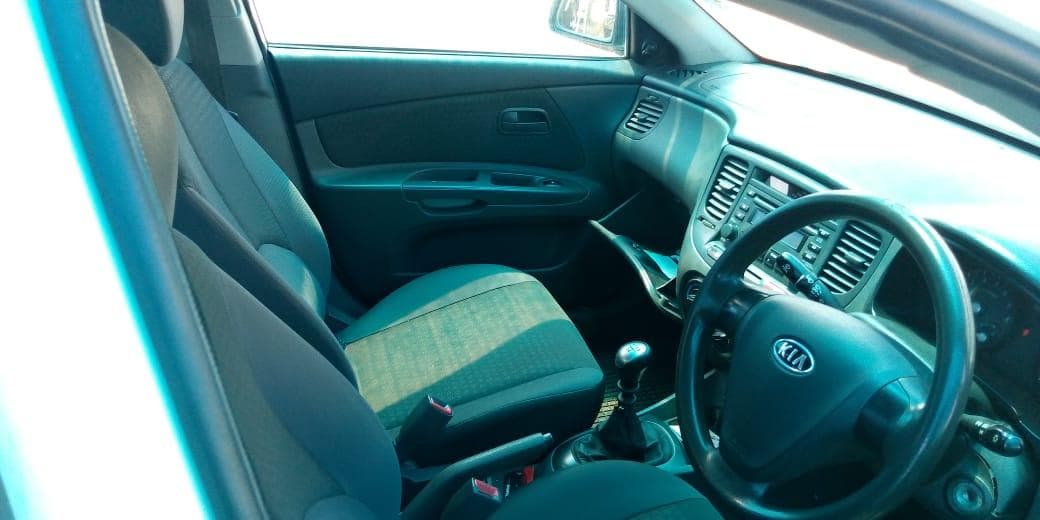 Kia Rio — imagen 3