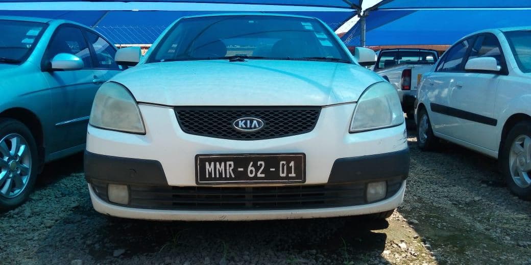 Kia Rio — imagen 10