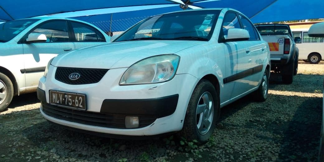 Kia Rio — imagem 3