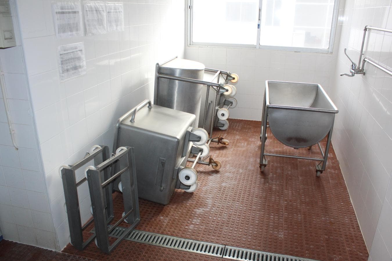 Material de transformação de carne · Equipamento Escritório · Diversos — imagen 24