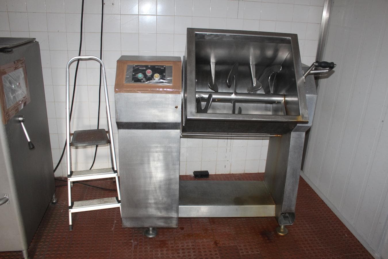 Material de transformação de carne · Equipamento Escritório · Diversos — imagen 7