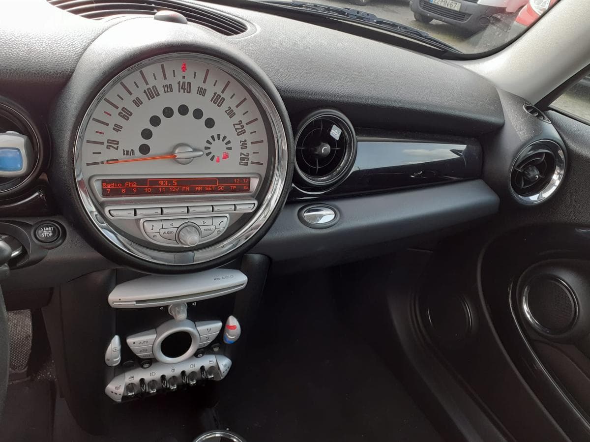 Mini Cooper D · Ano 2009 — imagem 11