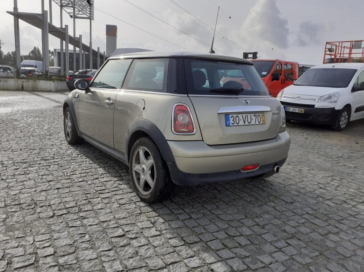 Mini Cooper D · Ano 2009 — imagem 6