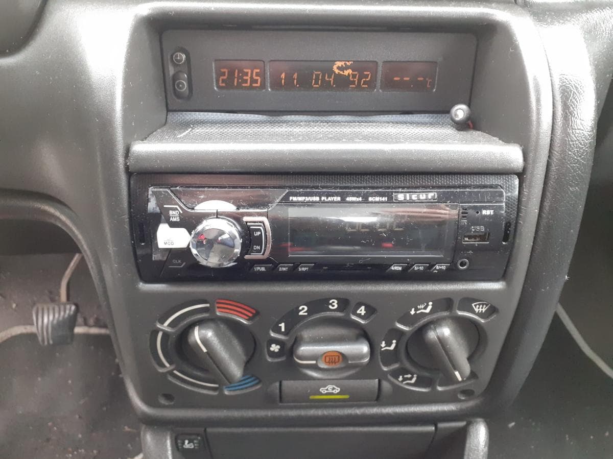 Opel Astra 1.7 TD · motor Izuzo — imagem 12