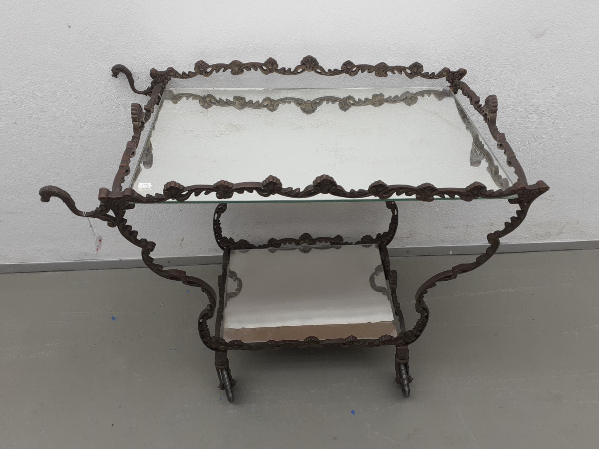 Mobiliario y decoración — imagen 1