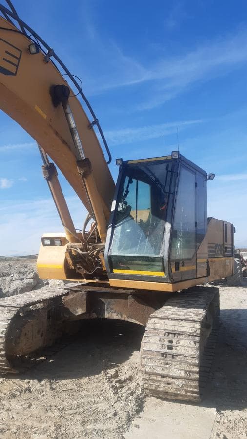 Excavadora Giratoria Case 1288 — imagen 2