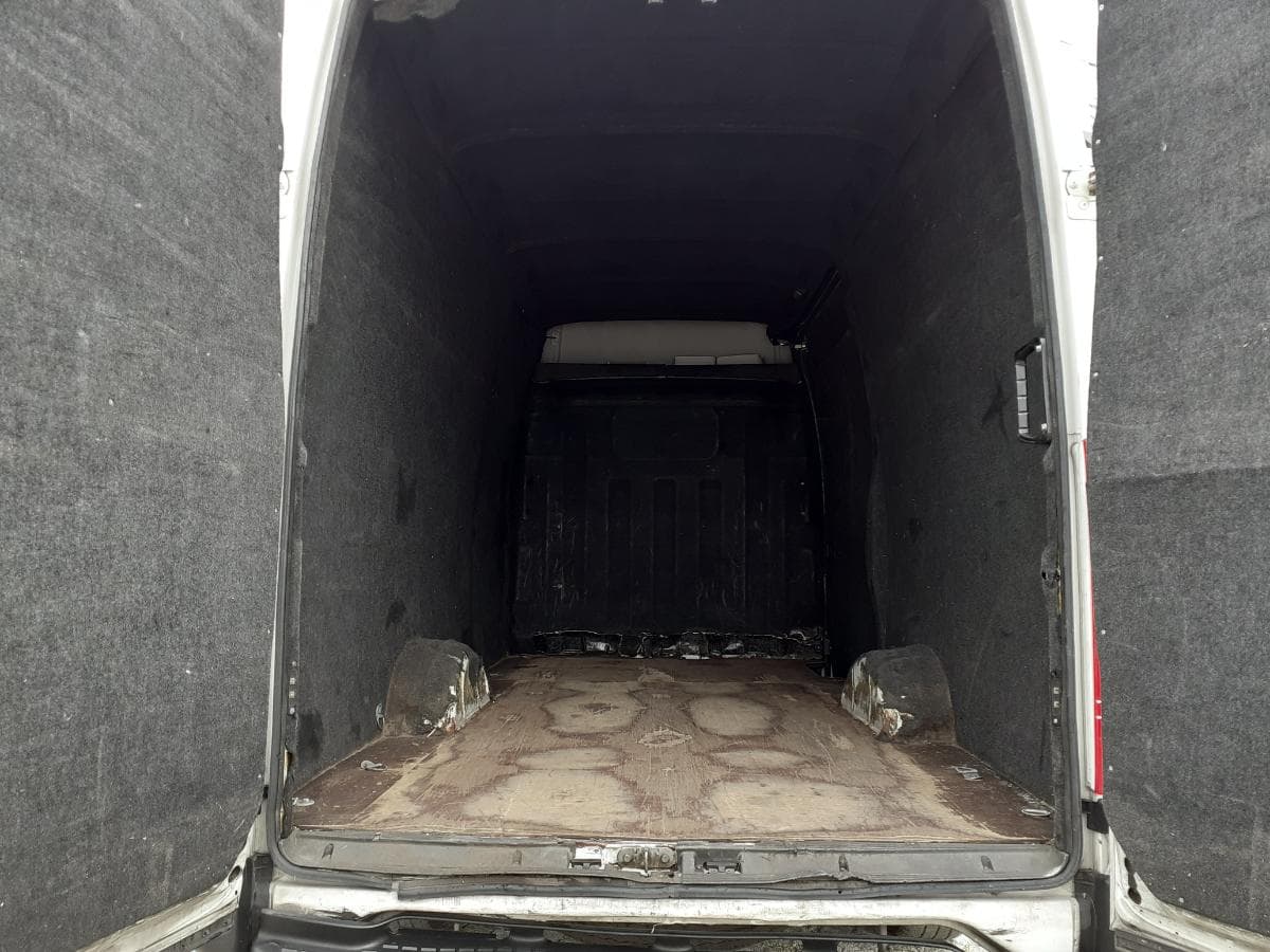 Iveco Daily · Ano 2010 — imagem 14