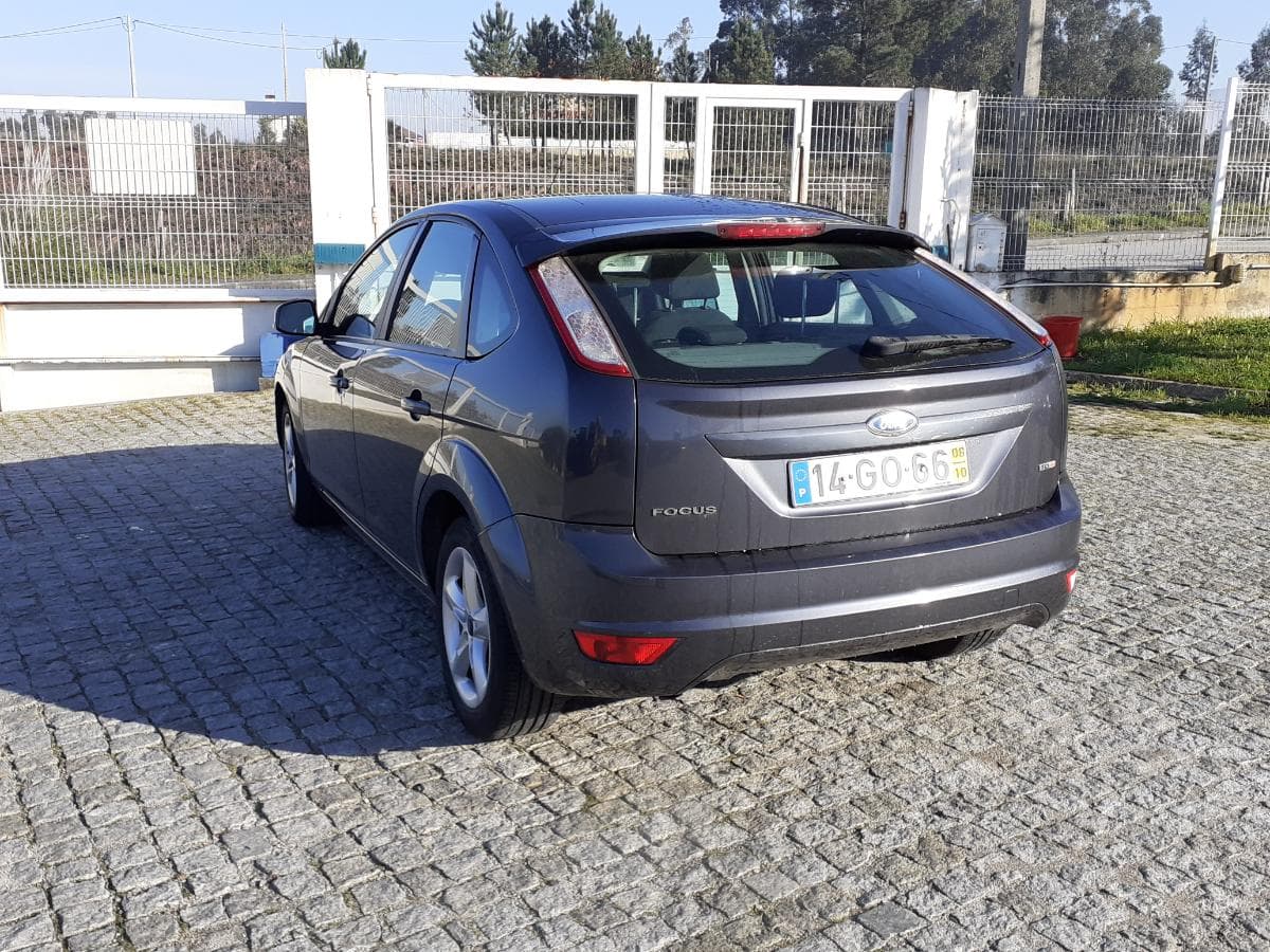 Ford Focus 1.6 TDCI · Ano 2008 — imagem 6