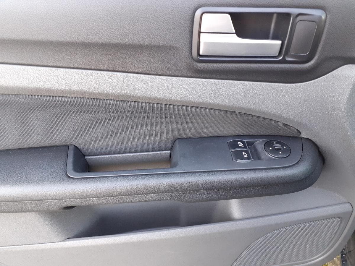 Ford Focus 1.6 TDCI · Ano 2008 — imagem 9