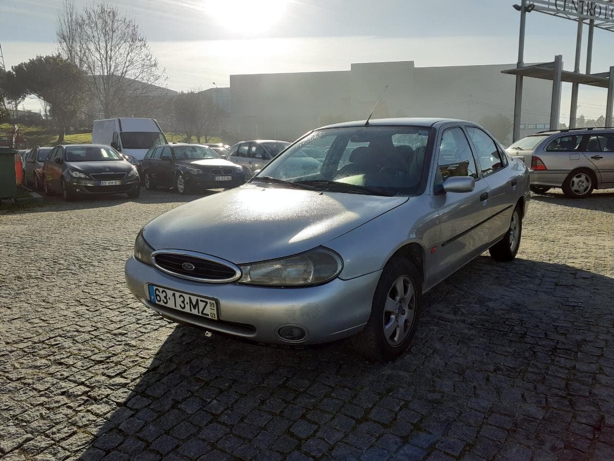 Ford Mondeo 1.8 TD · Ano 1999 — imagen 1