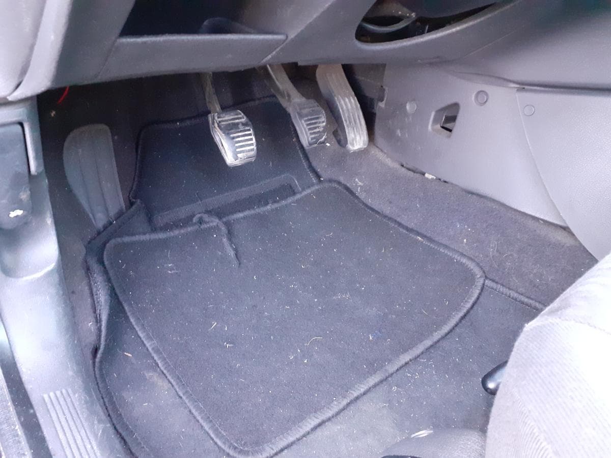 Ford Mondeo 1.8 TD · Ano 1999 — imagen 8