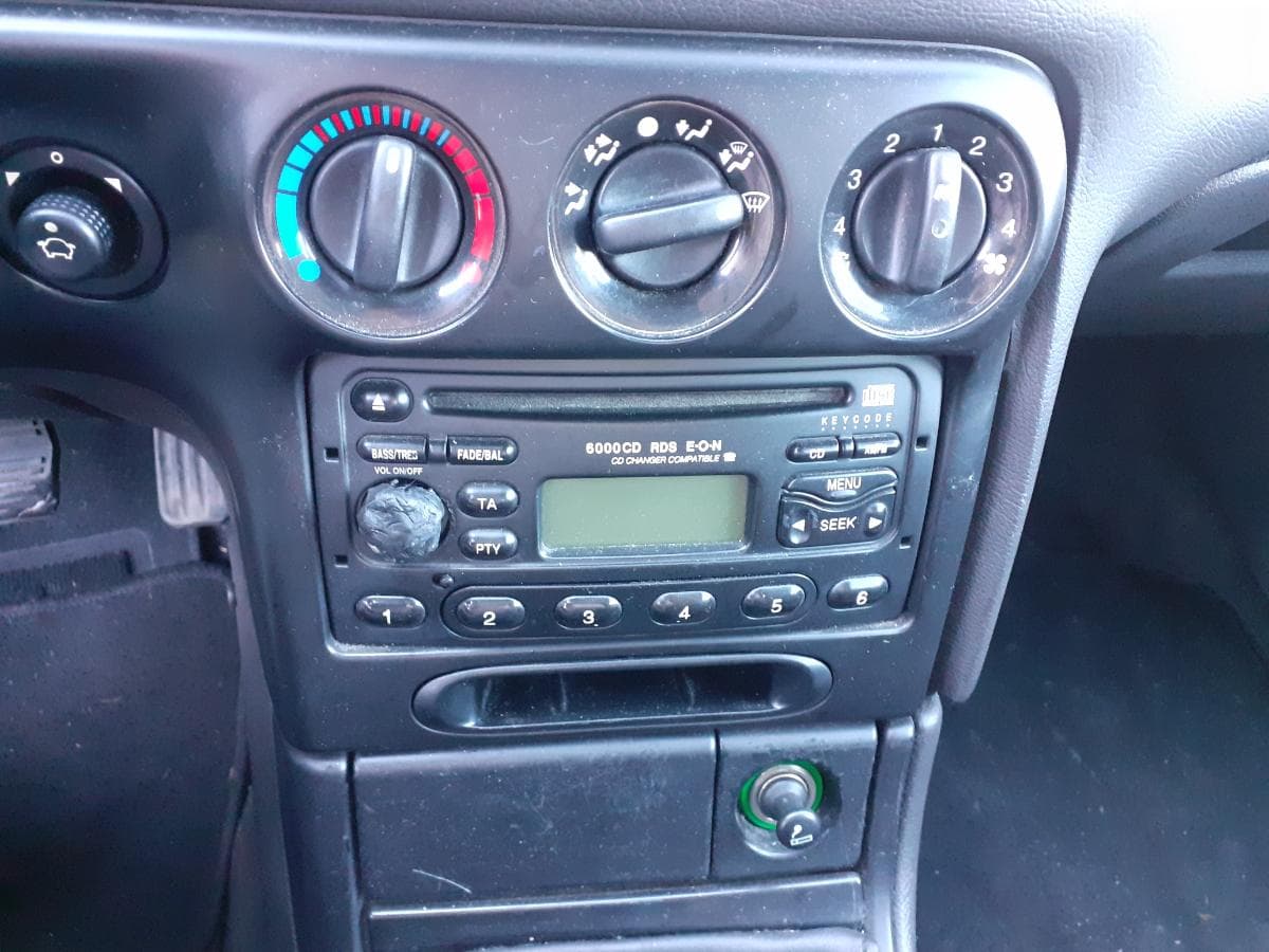 Ford Mondeo 1.8 TD · Ano 1999 — imagen 14
