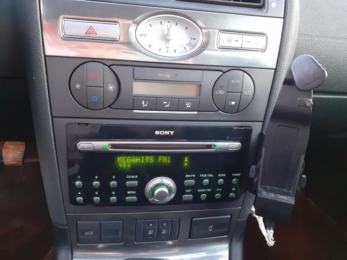 Ford Mondeo 2.2 TDCI · Ano 2004 — imagem 14