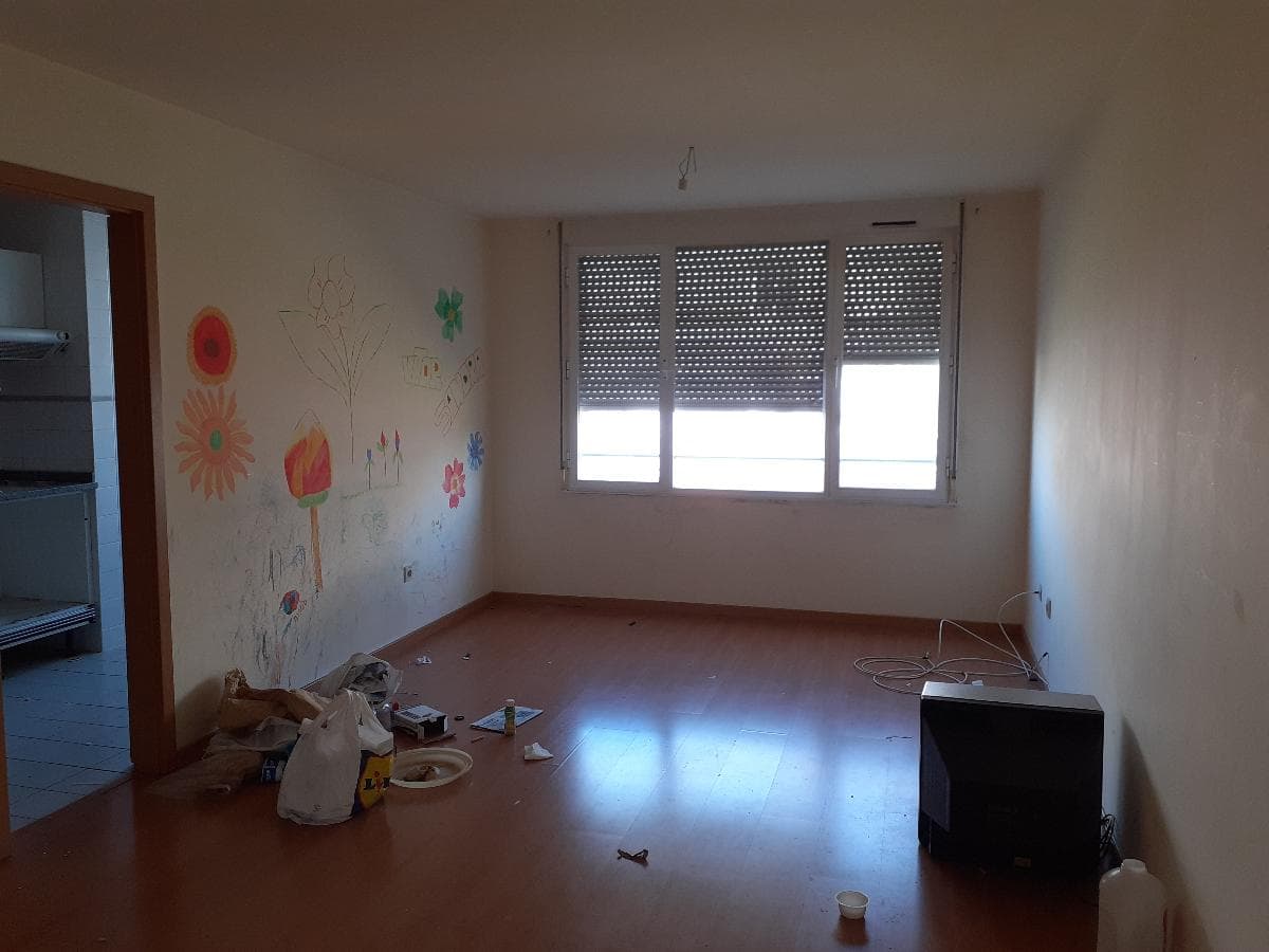 Apartamento T2 + Lugar de Garagem · Vila Nova de Gaia — image 4