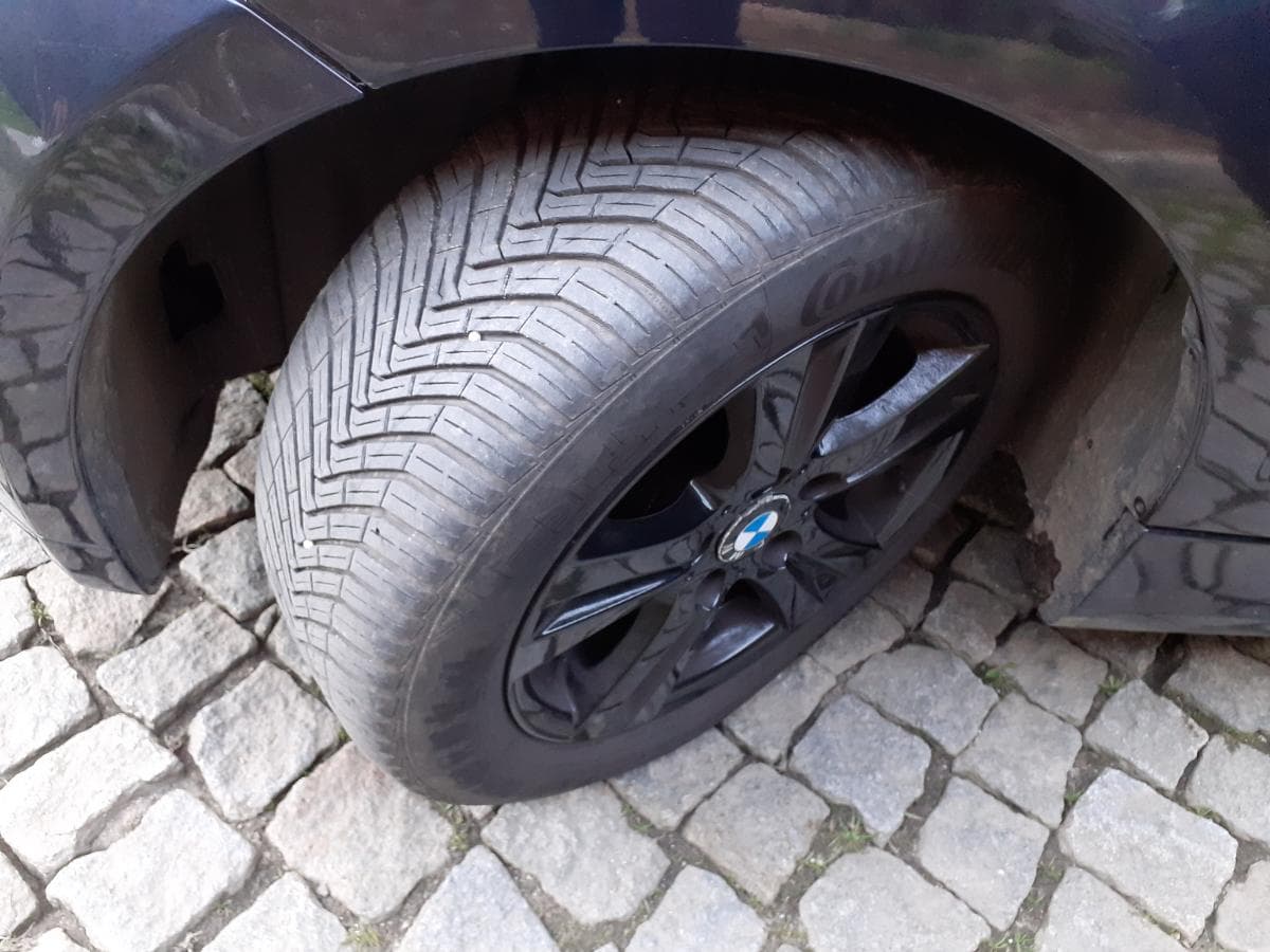 BMW 118D · Ano 2008 — imagem 17