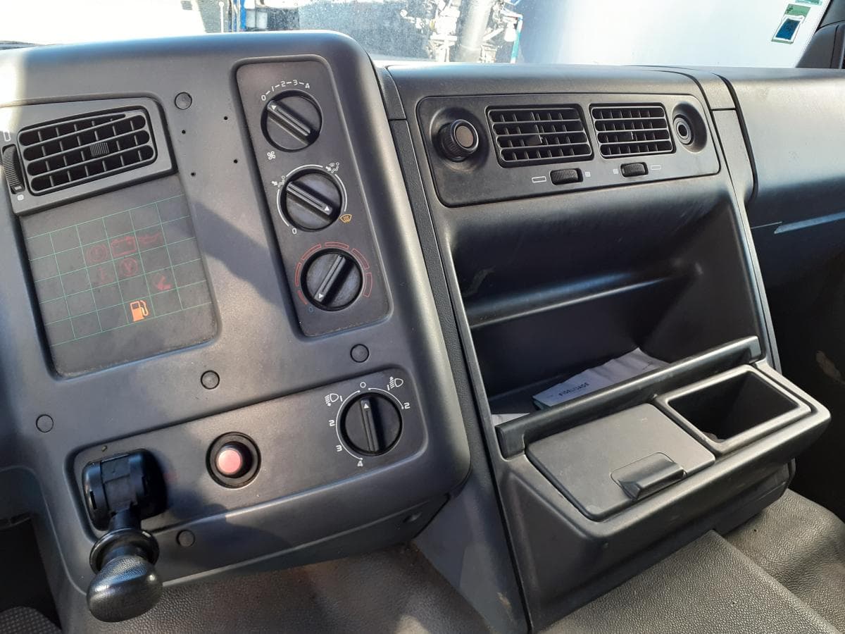 DAF 75.300 — imagem 11