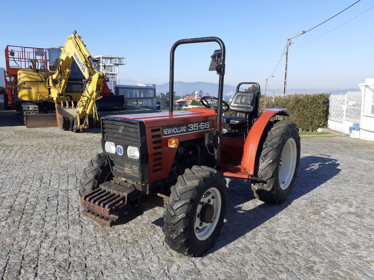 Trator Agrícola New Holland 35-66 DT 35cv — imagem 3