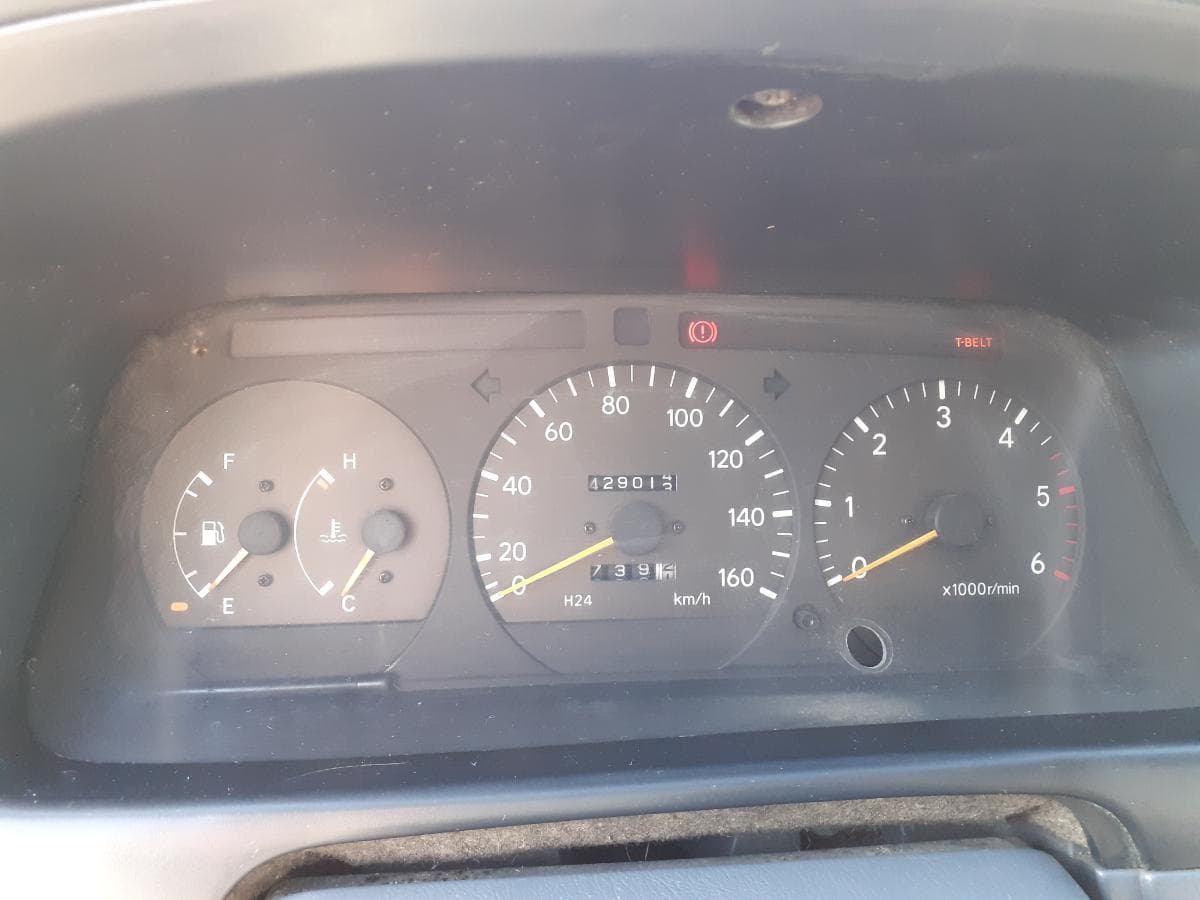 Toyota Hiace 2.4 D — imagen 13