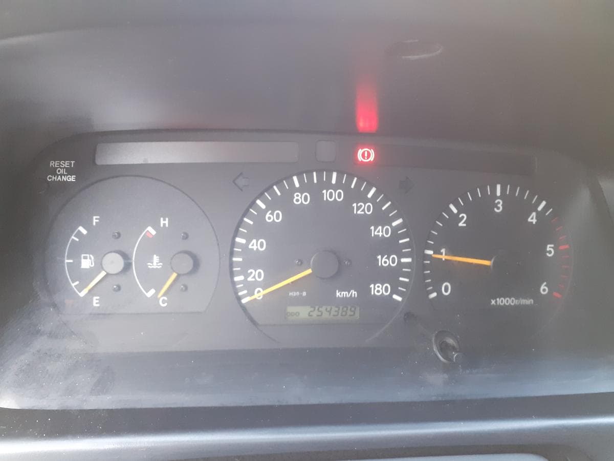 Toyota Hiace 2.5 D — imagen 11