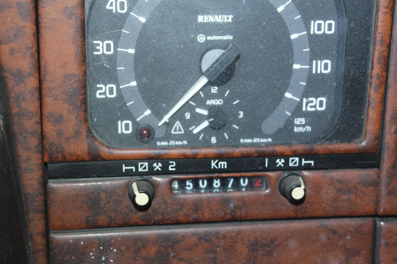 Renault Mack AE 560.19T 41 — imagem 6