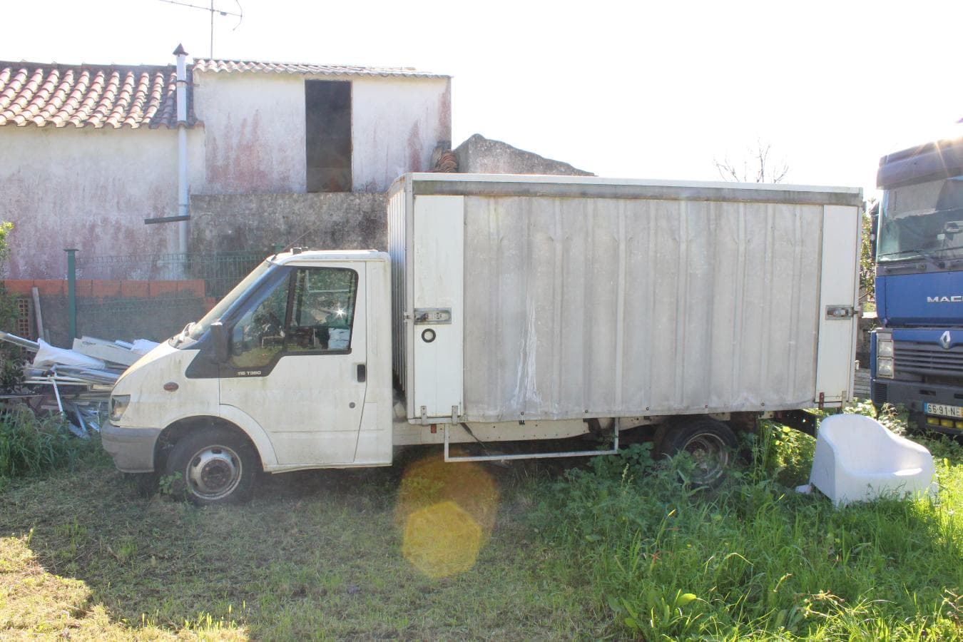 Ford Transit 115 T350 — imagen 3