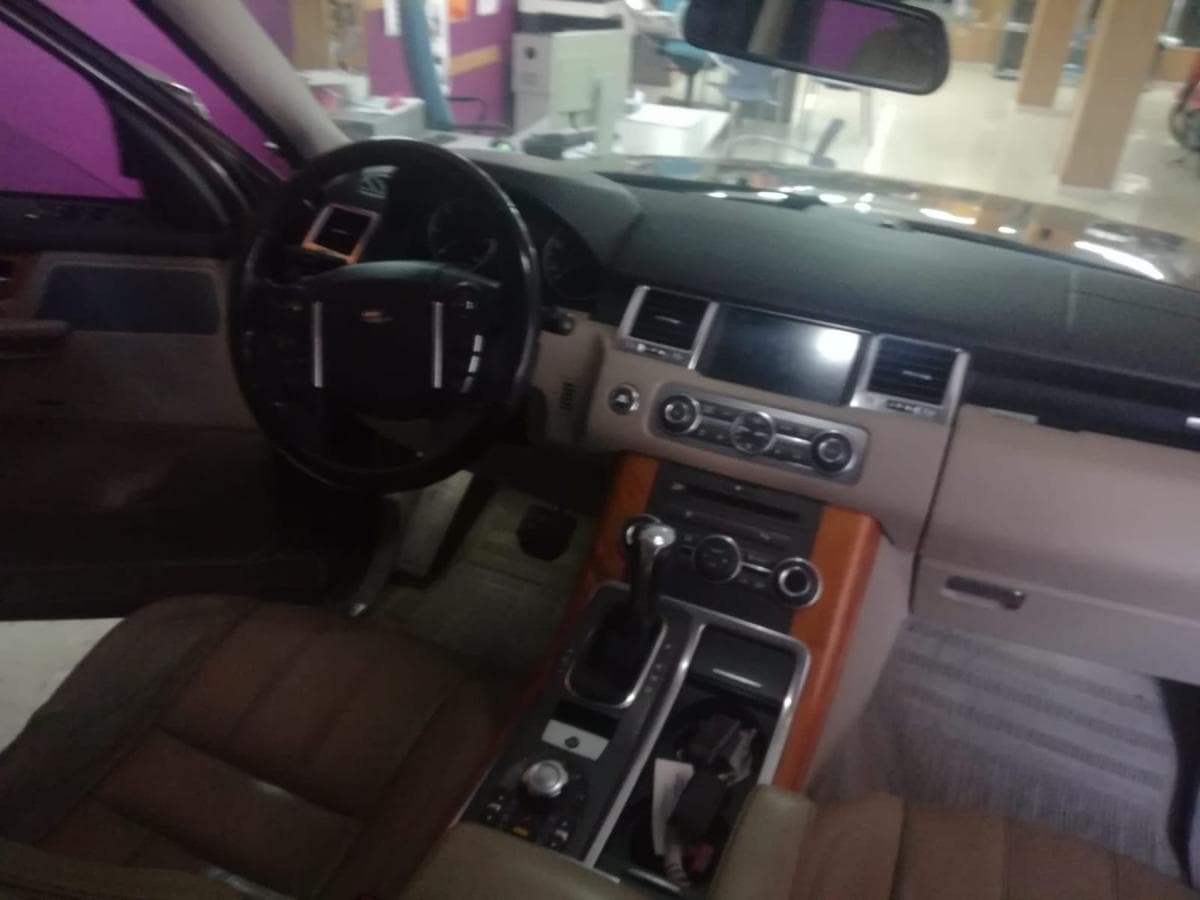 Range Rover 3.0 V6 Biturbo 250 CV — imagem 8