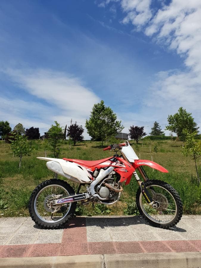 Honda CRF 250 — imagen 3