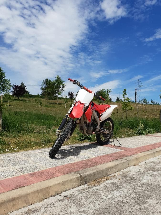 Honda CRF 250 — imagen 6
