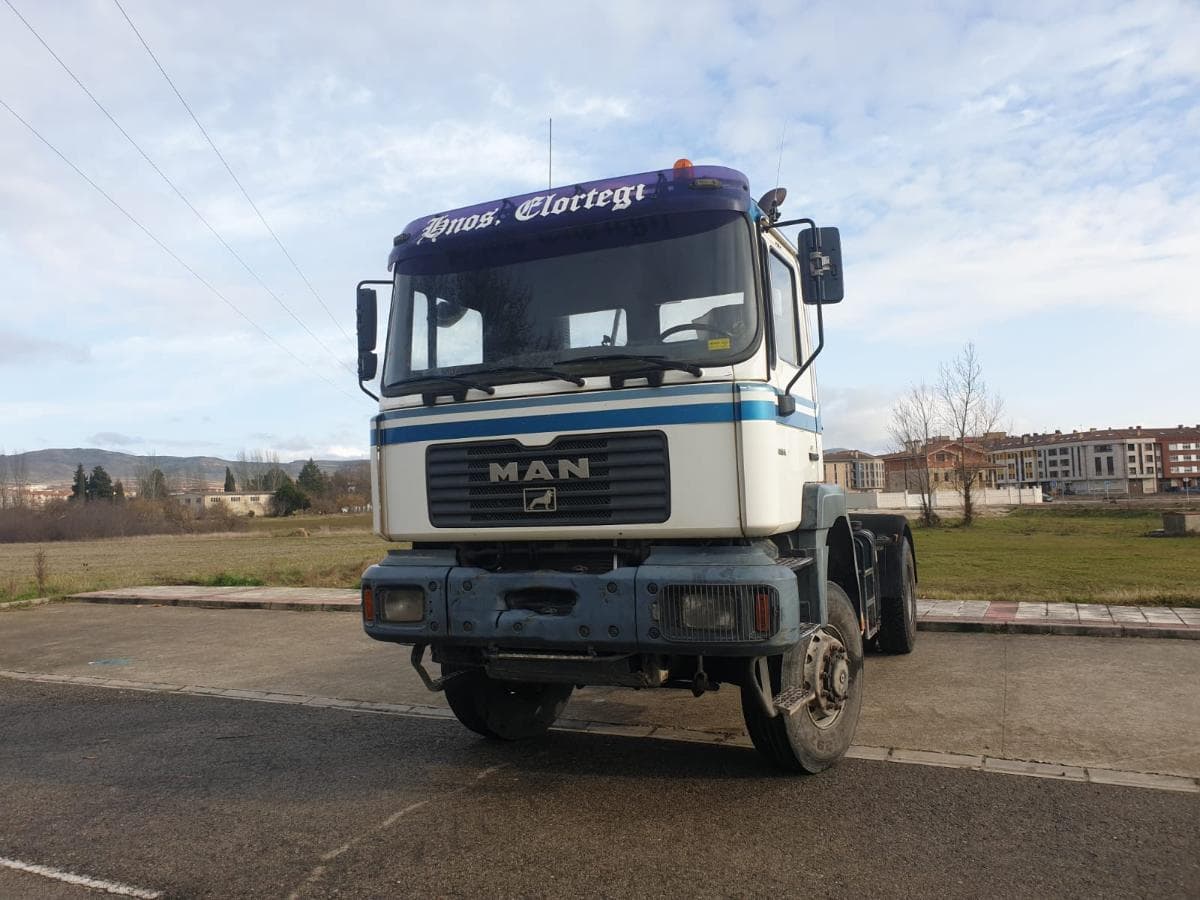 Cabeza tractora Man 410 4x4 — imagem 2