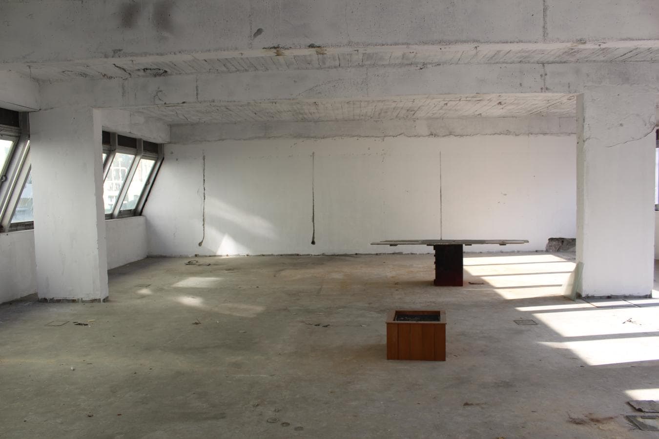 Escritórios + 4 Lugares de Garagem · Lisboa — imagem 10