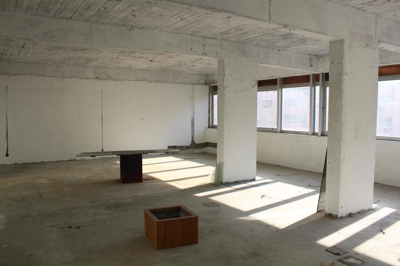 Escritórios + 4 Lugares de Garagem · Lisboa — imagem 13