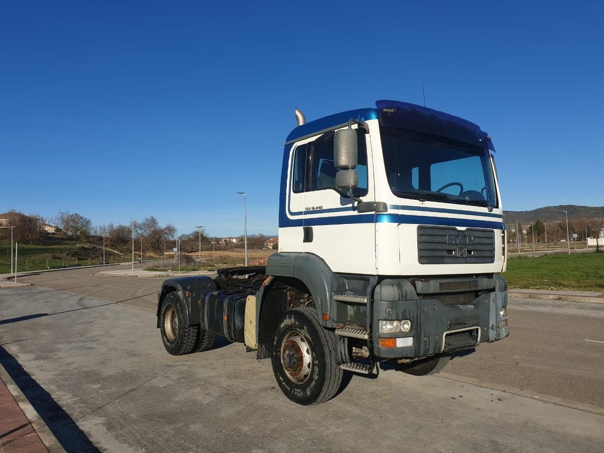 Cabeza tractora Man TGA 18.440 4x3 — imagen 5
