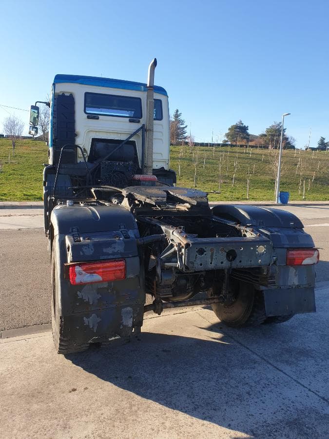 Cabeza tractora Man TGA 18.440 4x3 — imagen 6