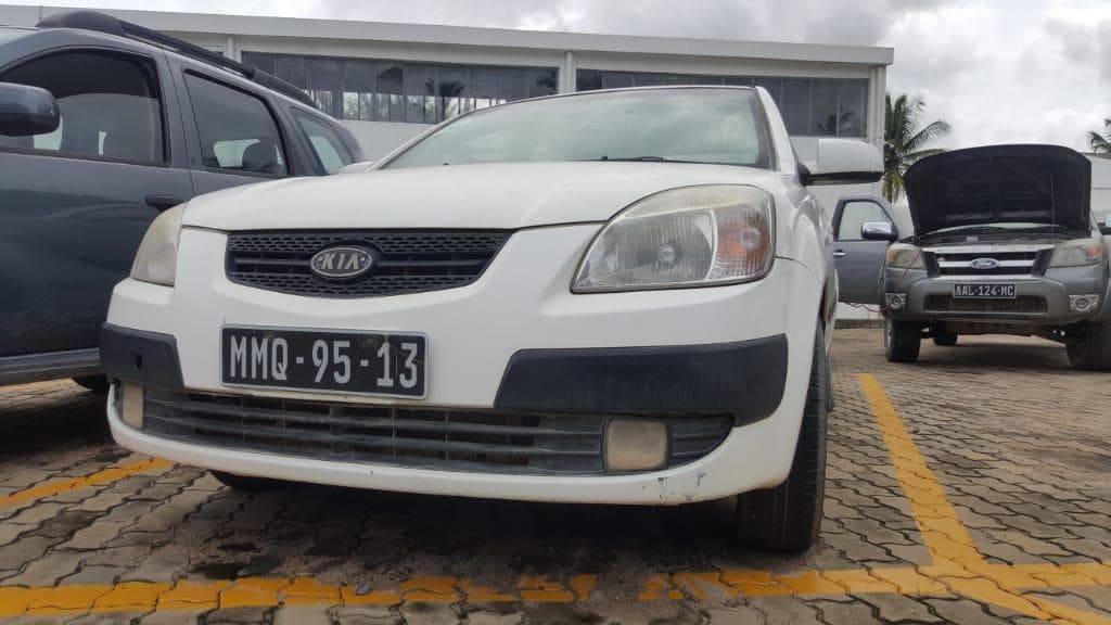 Kia Rio — image 4