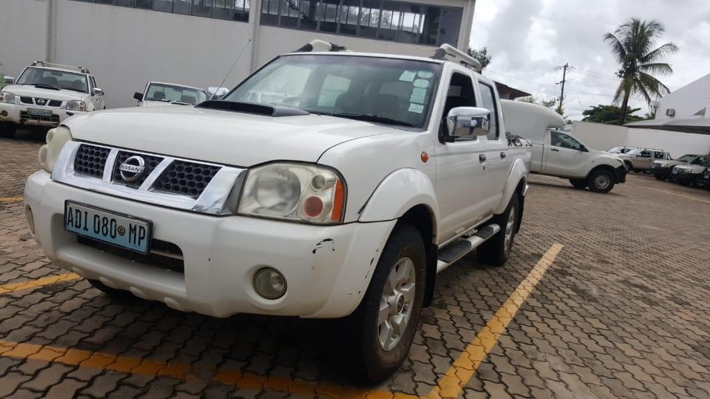 Nissan Hardbody — imagem 1
