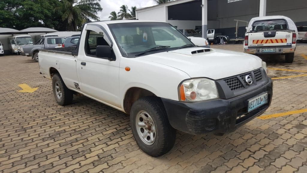 Nissan NP300 — imagem 1