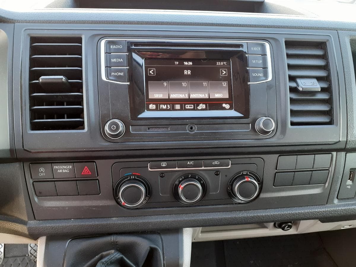 Volkswagen Transporter · Ano 2018 — imagem 10