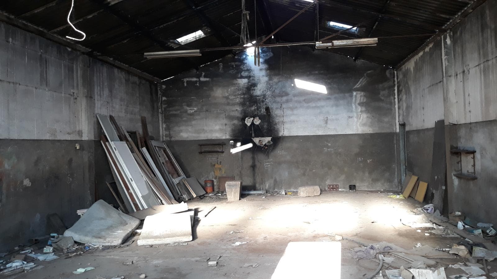 Lote para Construção · Armazéns — imagen 30
